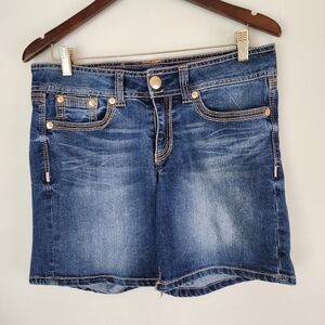 Seven 7 Women’s Mid Rise Denim Shorts Size 10